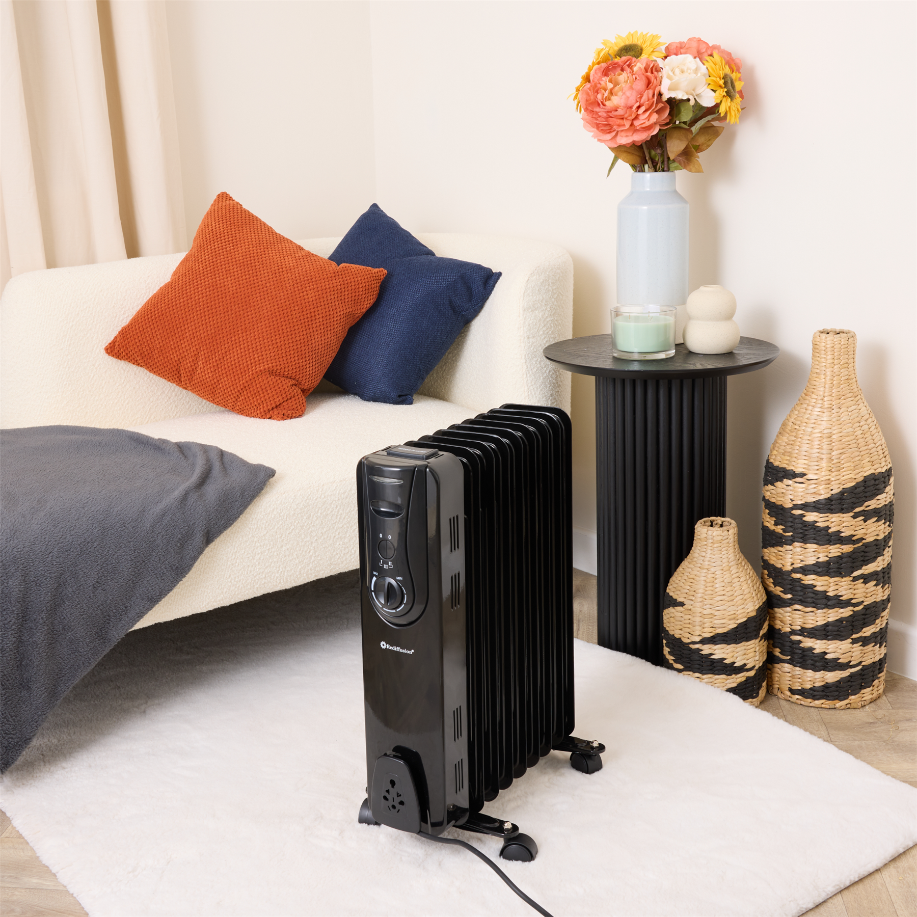 Rediffusion 9 Fin Oil Filled Radiator 2KW Black