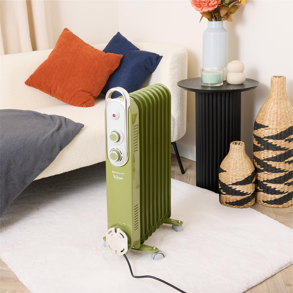 Rediffusion Vintage 9 Fin Oil Filled Radiator 2KW Olive Green