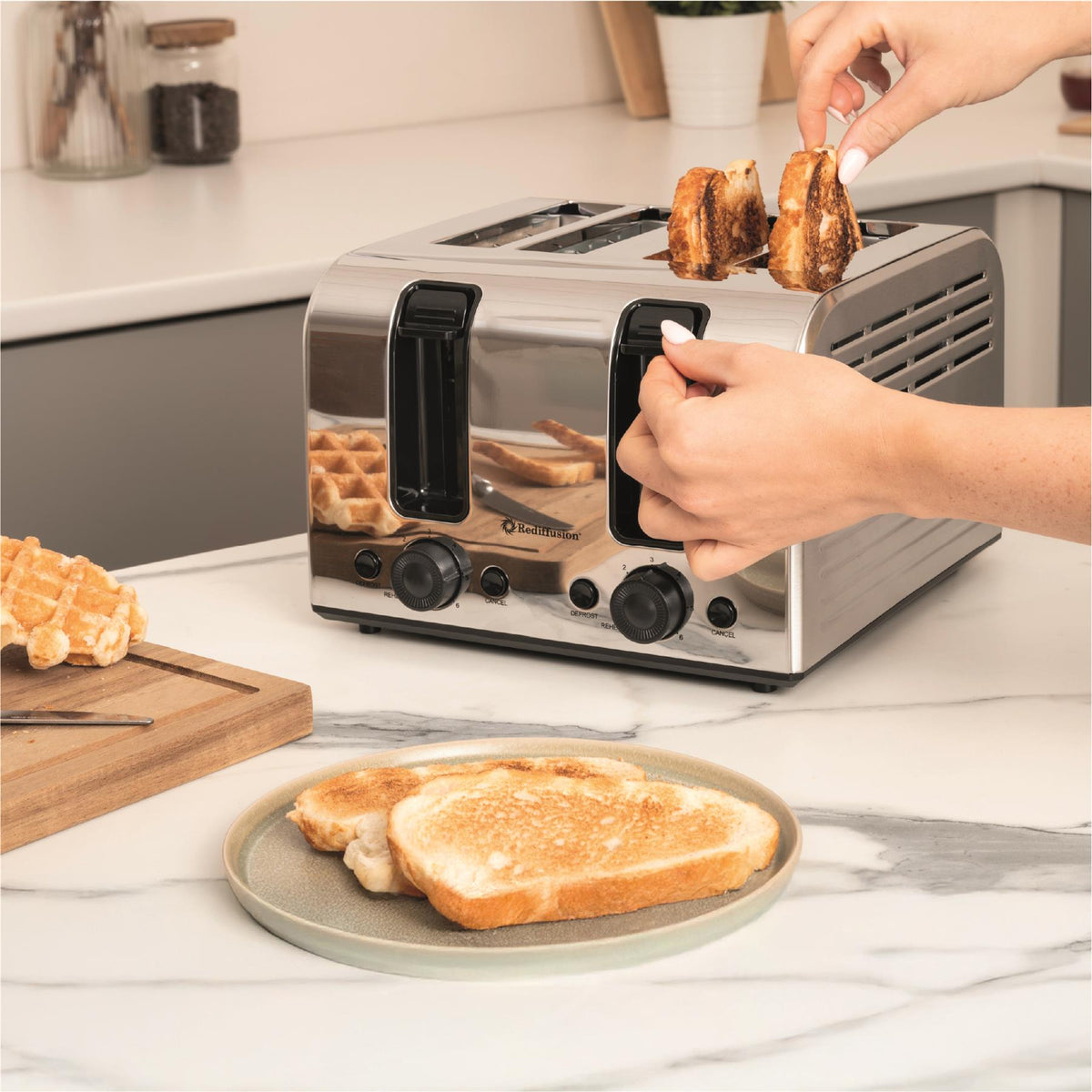 Rediffusion Brushed Stainless Steel 1.7L Kettle & 4 Slice Toaster Set